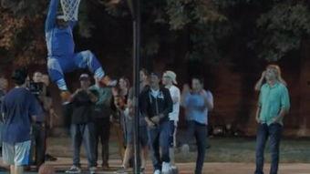 篮球明星化妆街头,篮球场上的硬汉如何变身时尚达人