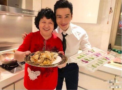 明星带奶奶做饭视频,共享厨房时光