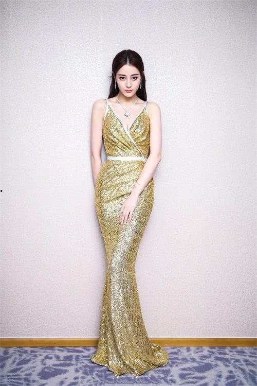 为什么明星身材好,“揭秘明星保持完美身材的秘诀与技巧”